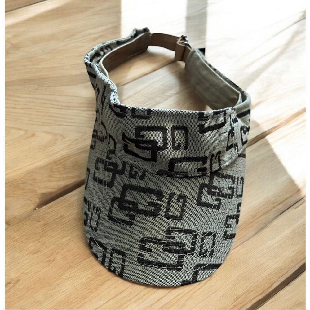 Guess Retro G Logo Sun Visor Tan